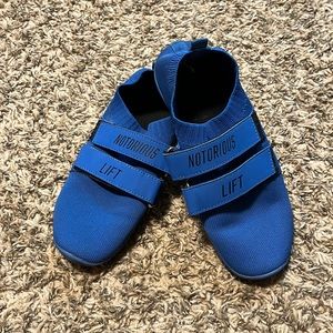 Notorious Lift Size 38 blue deadlift slippers